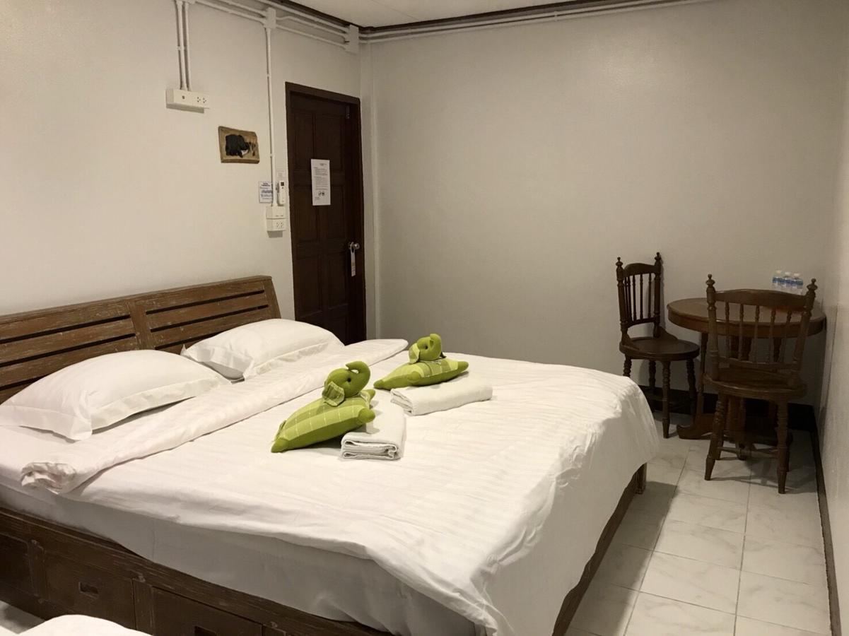 Pama Guesthouse Chiang Mai Zewnętrze zdjęcie